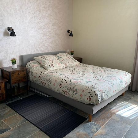 Studio Independant Avec Piscine Et Jardin L'Abergement-Sainte-Colombe Eksteriør bilde