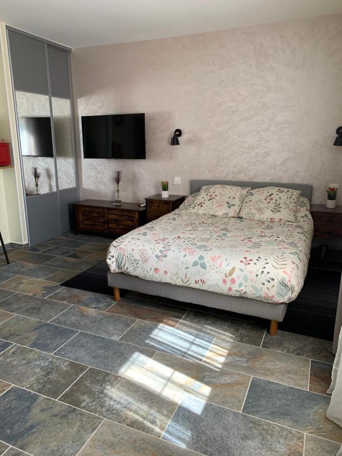 Studio Independant Avec Piscine Et Jardin L'Abergement-Sainte-Colombe Eksteriør bilde