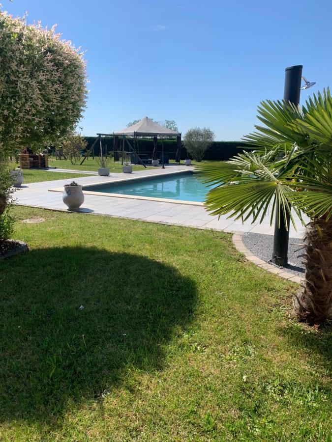 Studio Independant Avec Piscine Et Jardin L'Abergement-Sainte-Colombe Eksteriør bilde